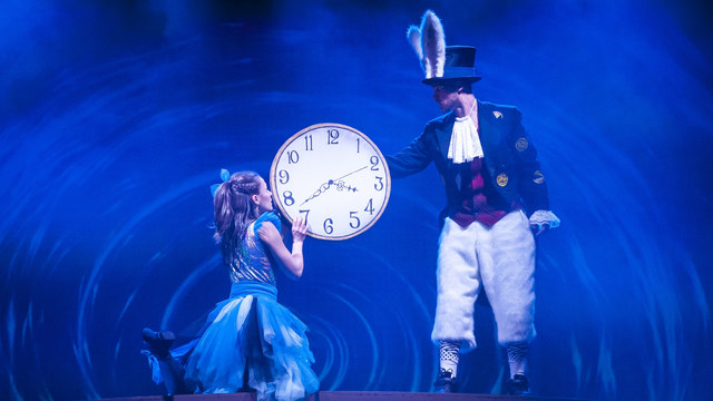 101. számú profil – Meseelőadás • Színpadi show • Tàncszínház • Zenés előadás