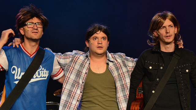 15. számú profil – Prózai előadás • Zenés előadás